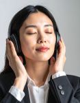 How Hypnosis Helps Calm a Perimenopausal Nervous System