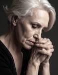 Why Some People Move Through Grief and Others Stay Frozen — The Subconscious Difference